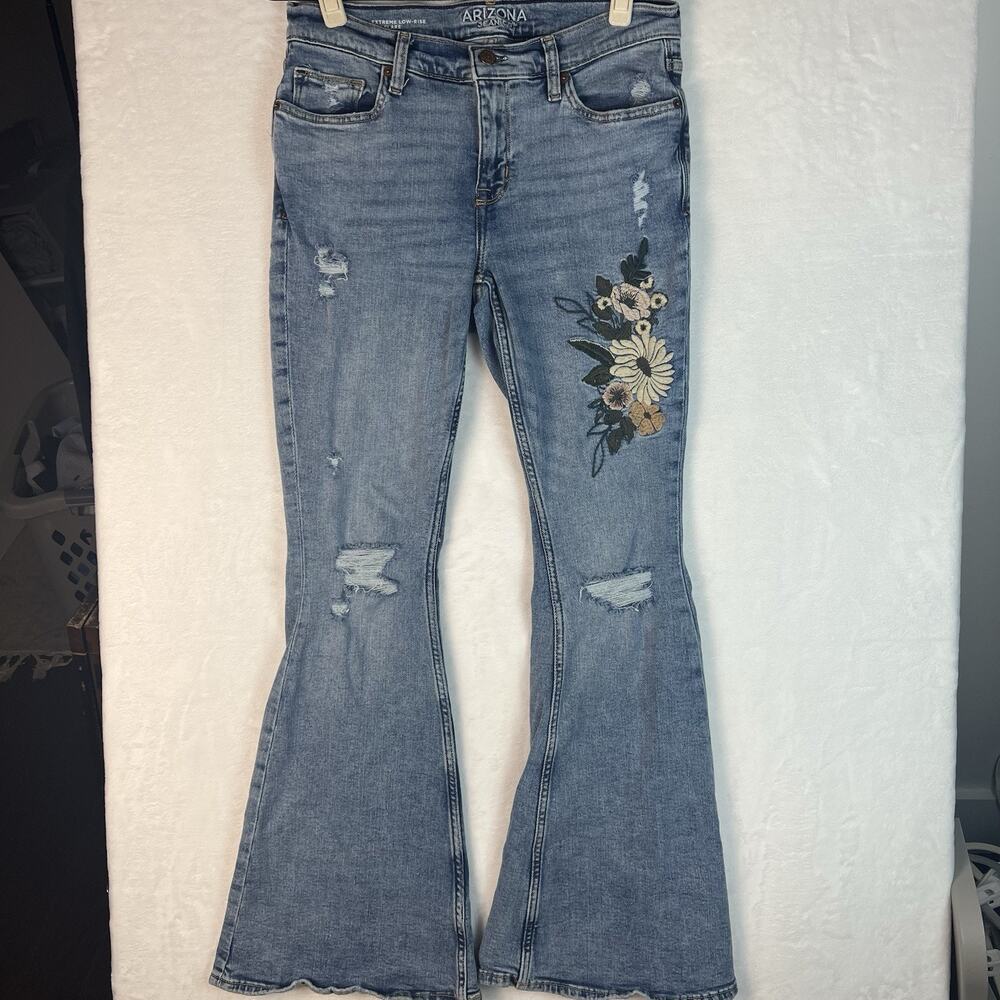 Arizona Jeans Womens 6 Y2K Extreme Low Rise Flare Floral Embroidered Distressed
